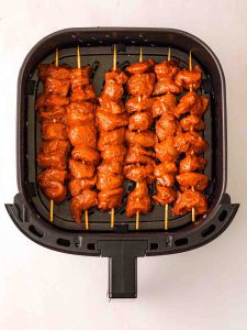 جوجه کباب در خانه بدون نیاز به منقل و زغال