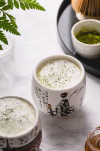 لاته ماچا حرفهای در خانه